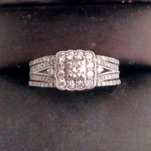 Diamond Engagement Ring 14k white gold